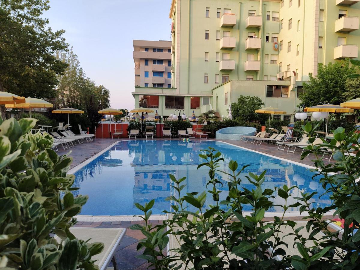 Hotel Prestigio 3*